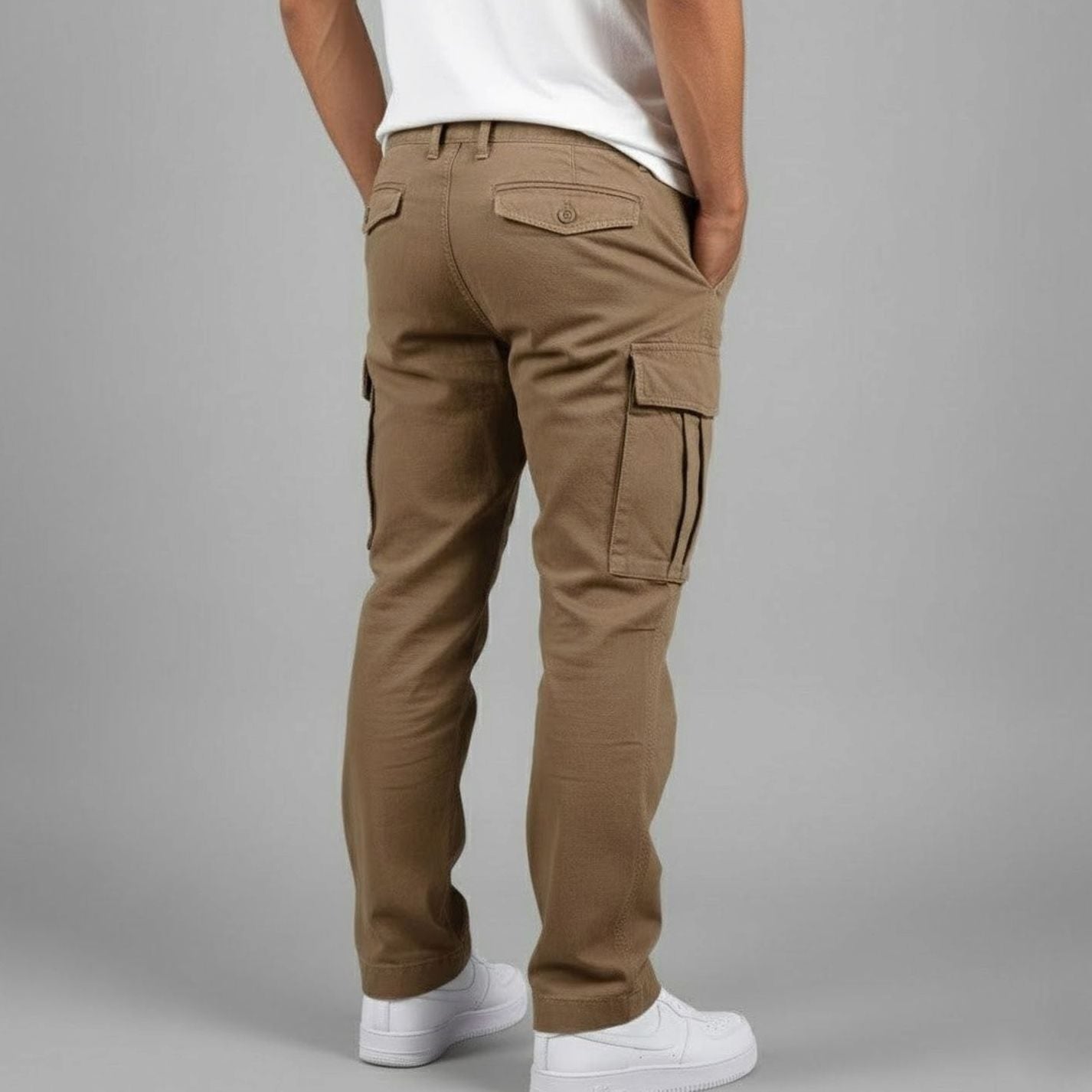 Pantalón cargo Kaden en color marrón para looks casuales
