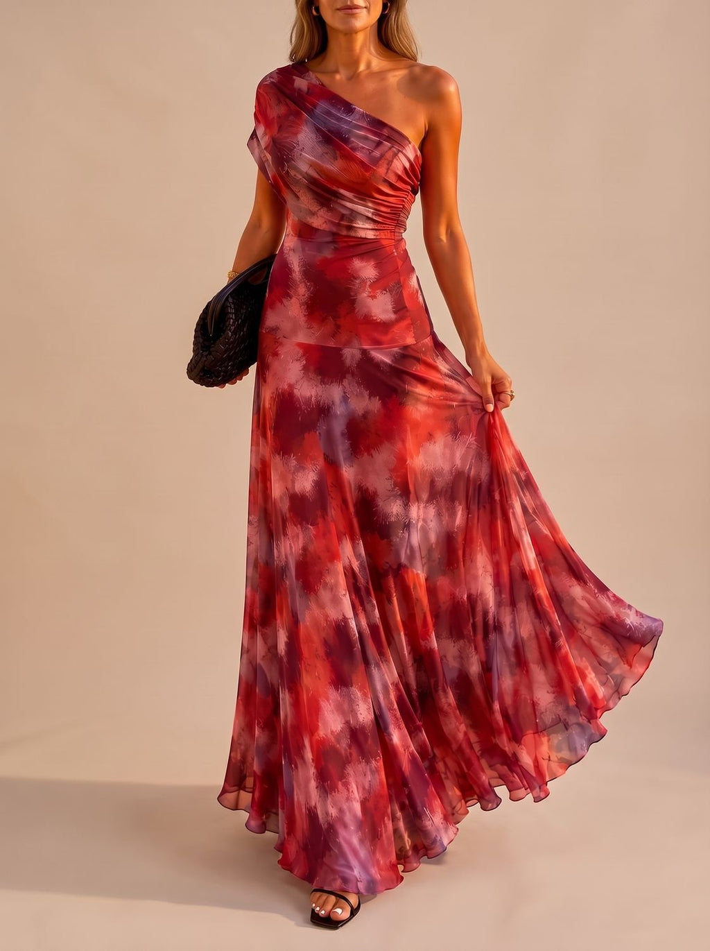 Vista completa del vestido largo boho de un hombro para ocasiones especiales